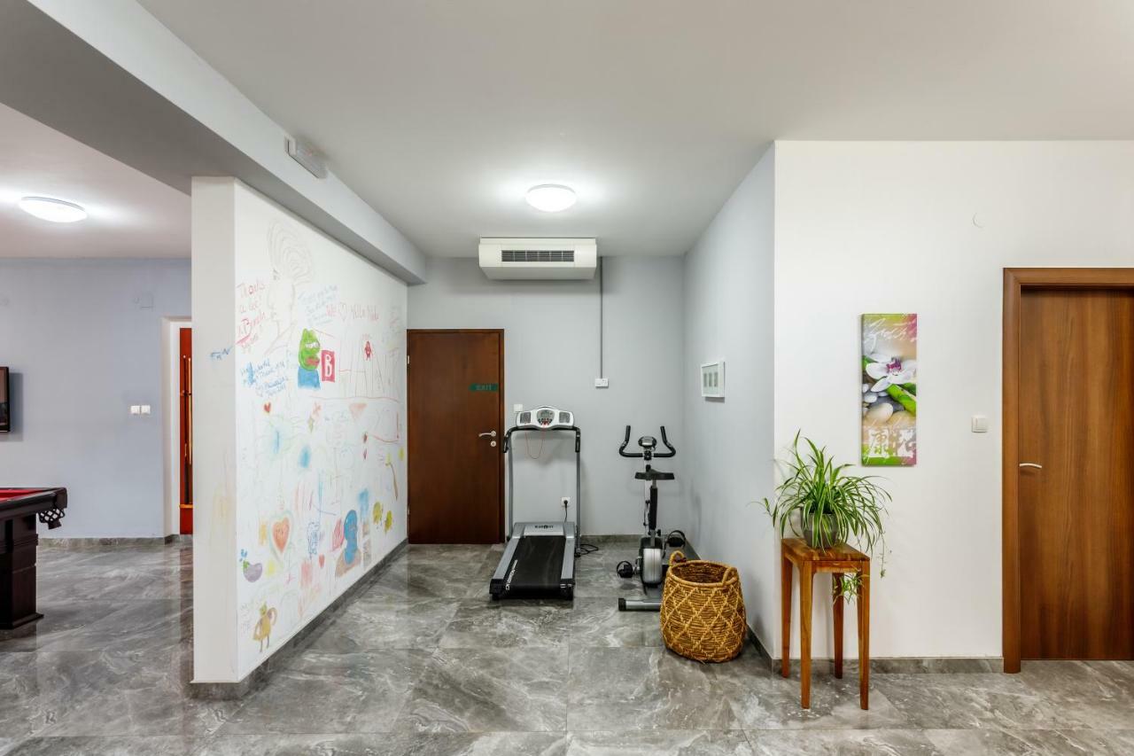 Luxury Villa Nadalina-Dicmo Dugopolje Εξωτερικό φωτογραφία
